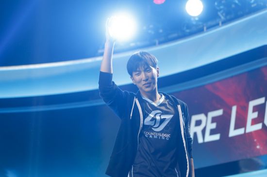 DOTA2玩家举报辱骂事件引发关注